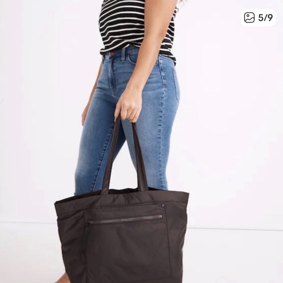 Madewell Black Travel Bag - Picture 4 of 4